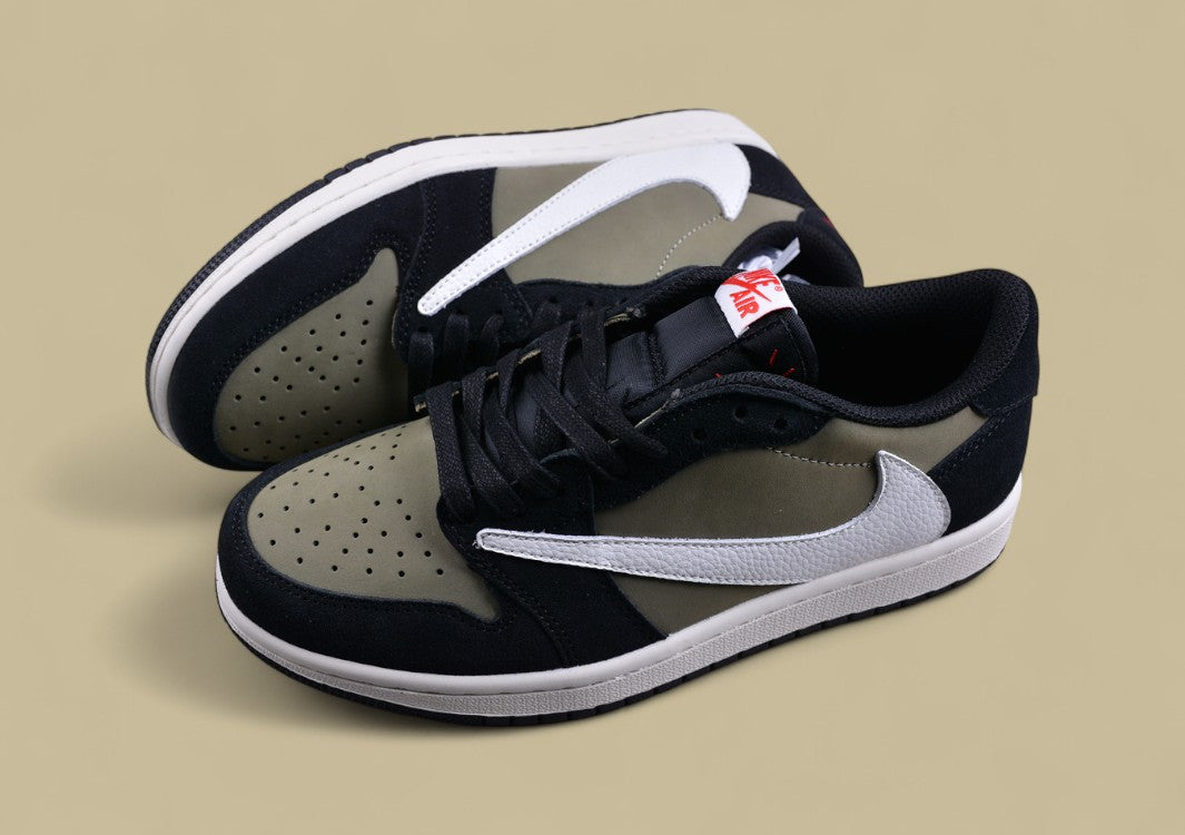 Travis Scott xAir Jordan 1 Low OG “Olive”