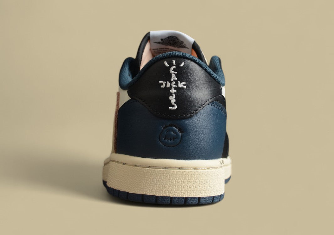 Travis Scott x Fragment Air Jordan 1 Low OG “Military Blue”