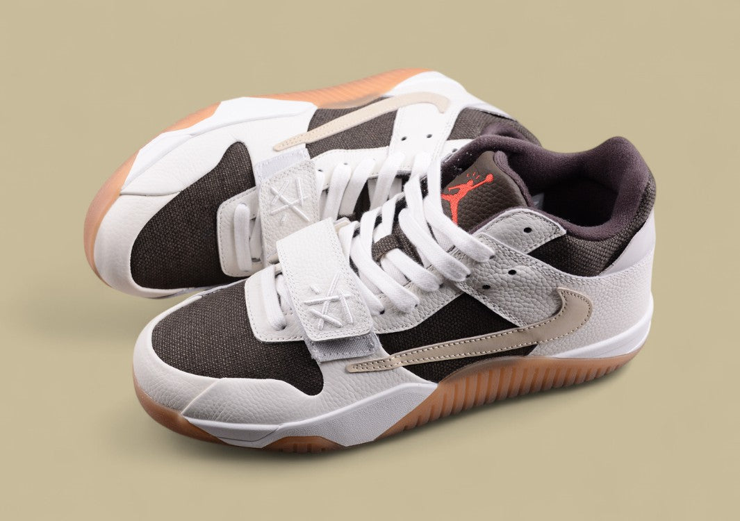 Travis Scott x Jordan Jumpman Jack TR ”University Red“