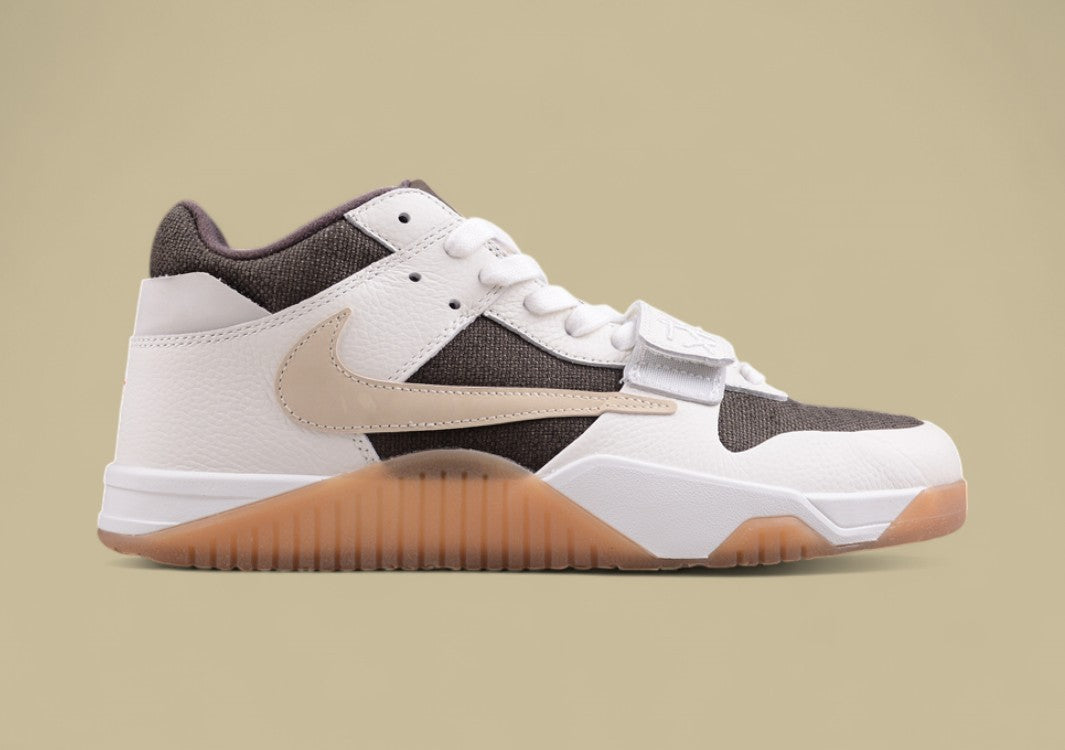 Travis Scott x Jordan Jumpman Jack TR ”University Red“