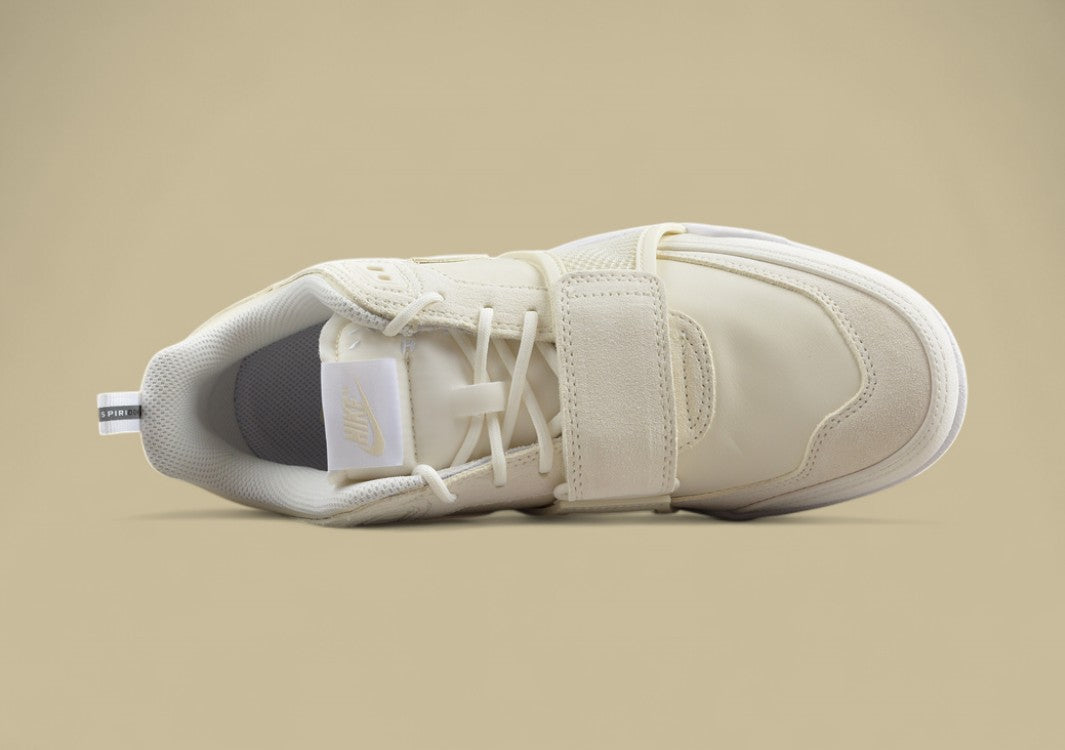 Travis Scott x Nike Shark-A-Don "Sail" Joint Model Low-Top Lifestyle Sneakers