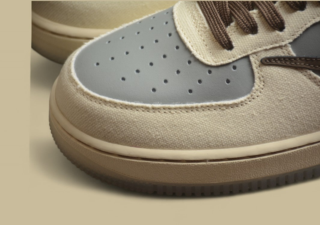 Travis Scott x PlayStation x Nike Air Force 1 '07 Low Three-Party Joint Reverse Hook
