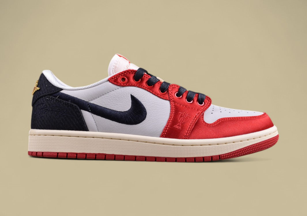 Trophy Room x Air Jordan 1 Low OG "Rookie Card - Home"