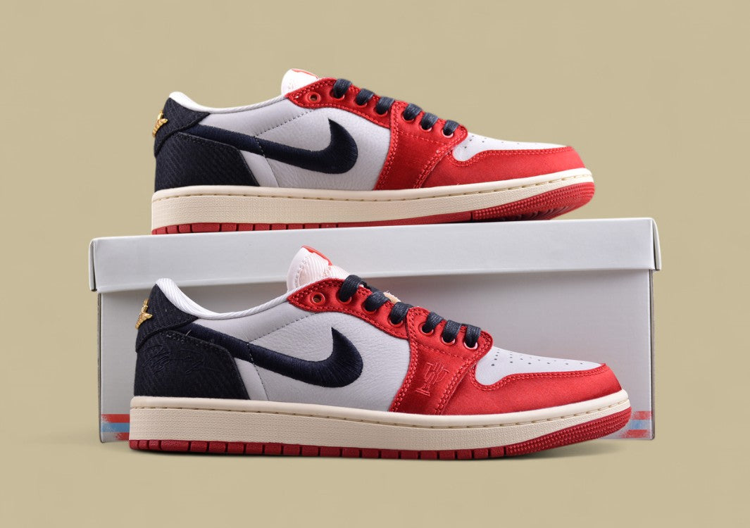 Trophy Room x Air Jordan 1 Low OG "Rookie Card - Home"