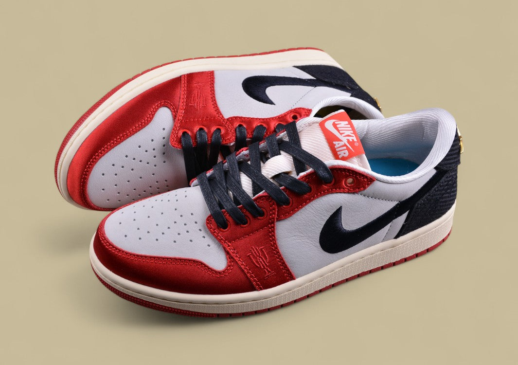 Trophy Room x Air Jordan 1 Low OG "Rookie Card - Home"