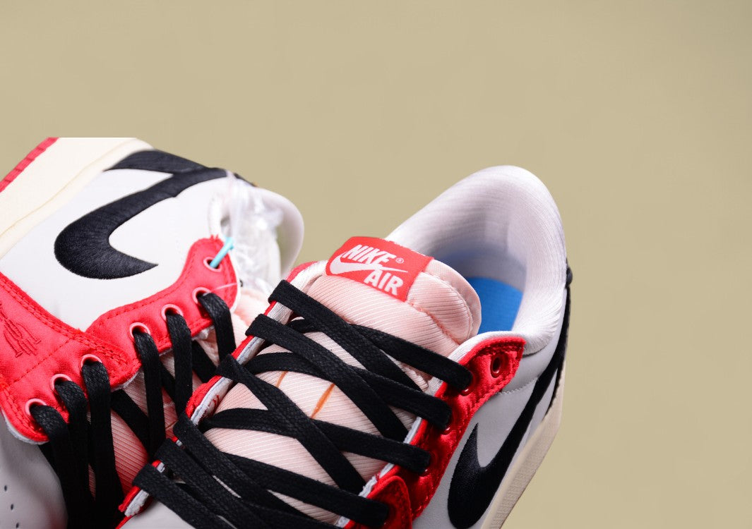 Trophy Room x Nike Air Jordan 1 Retro Low OG SP"Away"