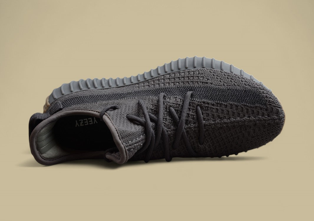 Yeezy 350 V2 Black Rubber Cost-Effective Edition