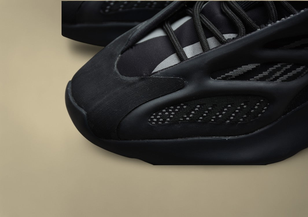 Yeezy 700 V3 "Alvah" Coconut 700 All Black Black Warrior