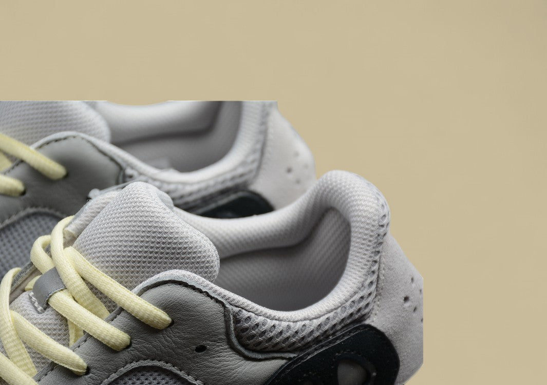 Yeezy 700 Wave Runner Iconic Solid Grey Reflective Dad Shoe Vibes