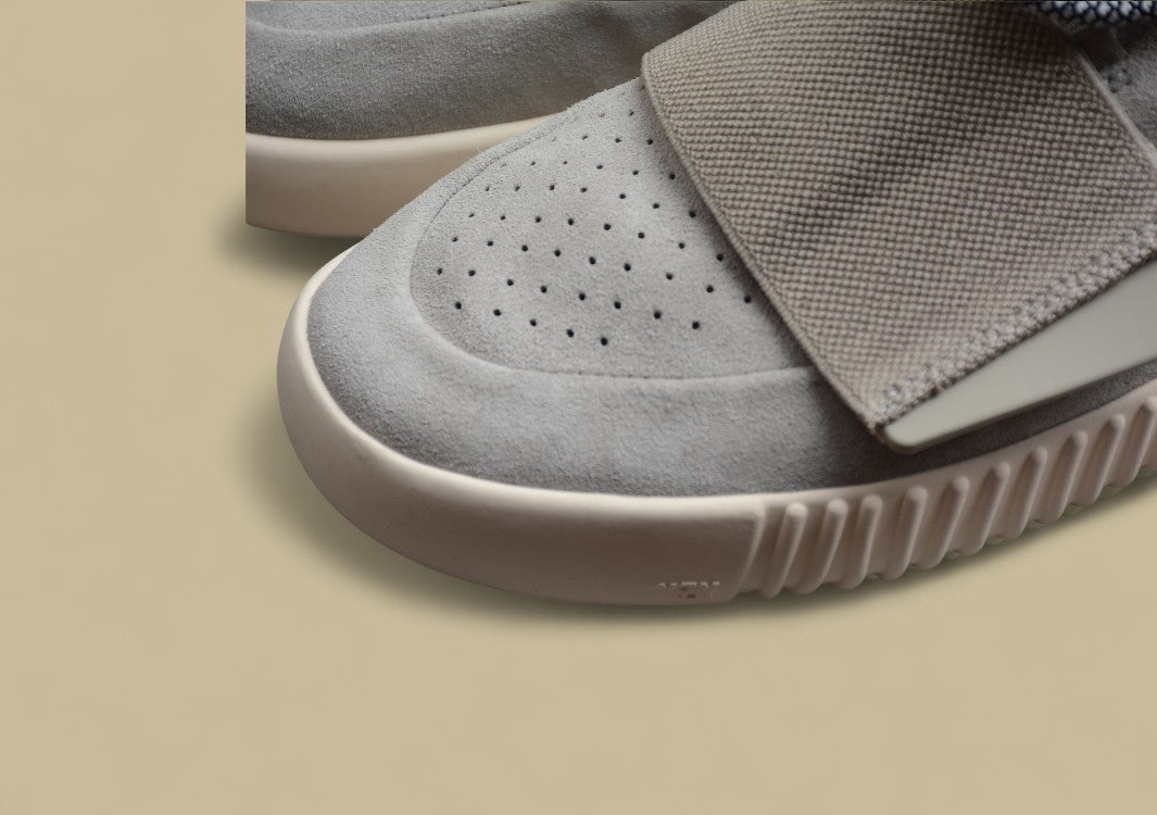 Yeezy 750 Boost OG High Top Gray White Coconut Replica