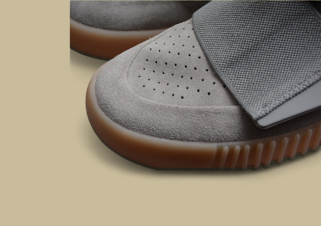 Yeezy 750 Boost OG High Top Luminous Gray Gum Coconut Replica