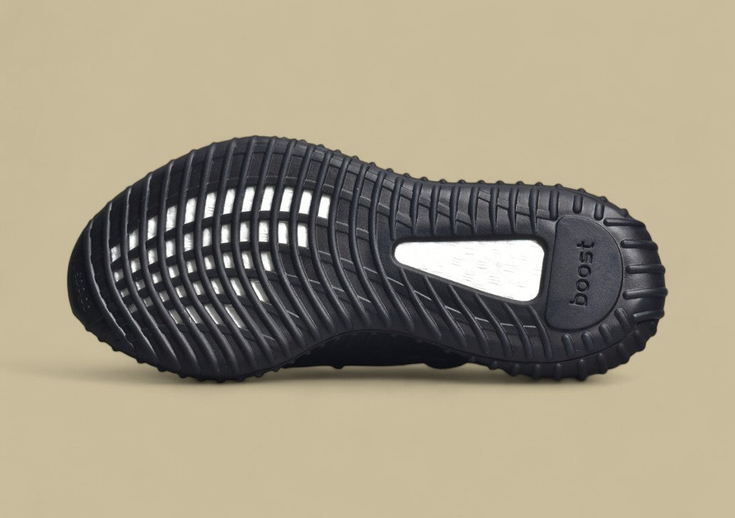 Yeezy Boost 350 V2 Mono Black