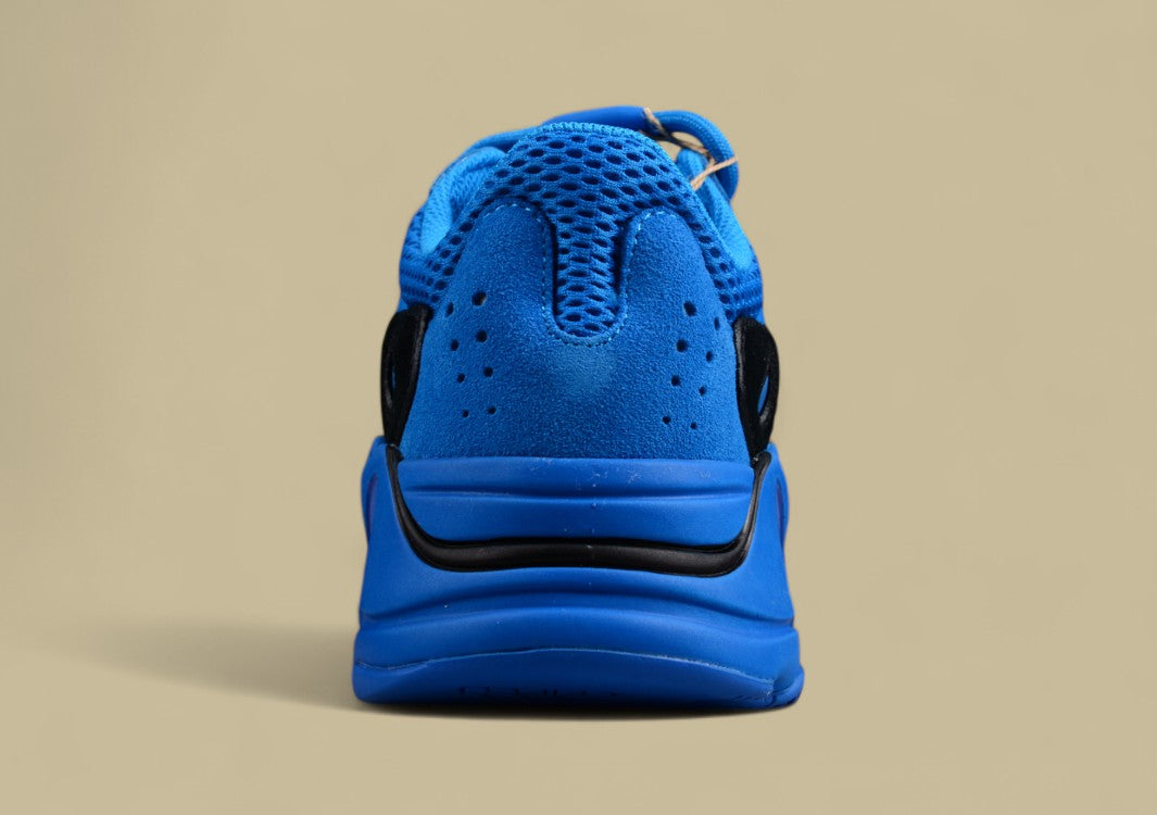 Yeezy Boost 700 Hi-Res Blue Kanye Black Blue Purple