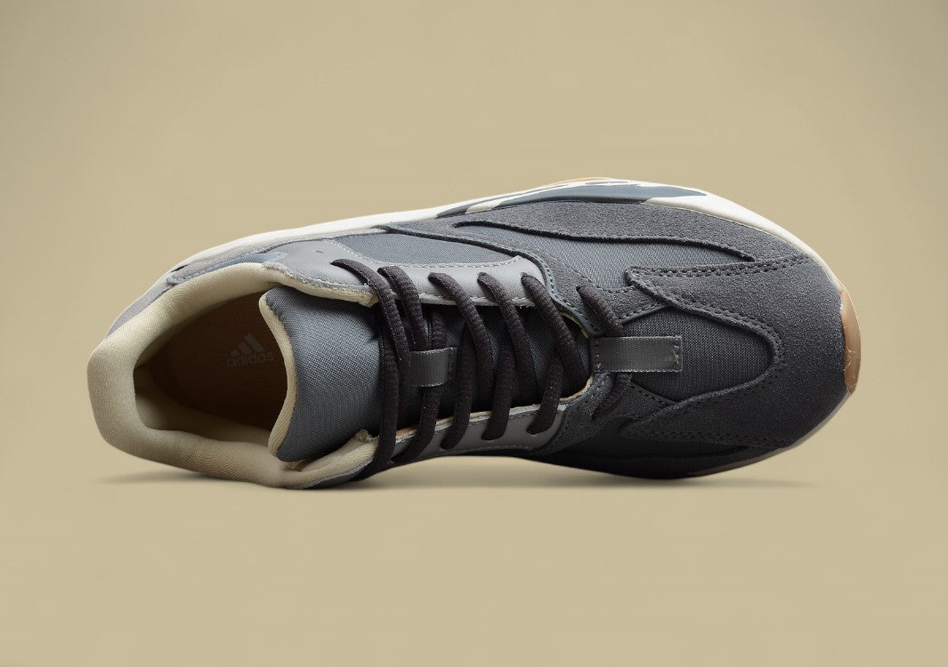 Yeezy Boost 700 "Magnet" Coconut Magnet