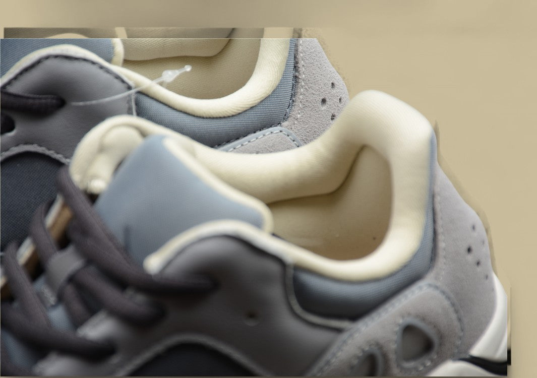 Yeezy Boost 700 "Magnet" Coconut Magnet
