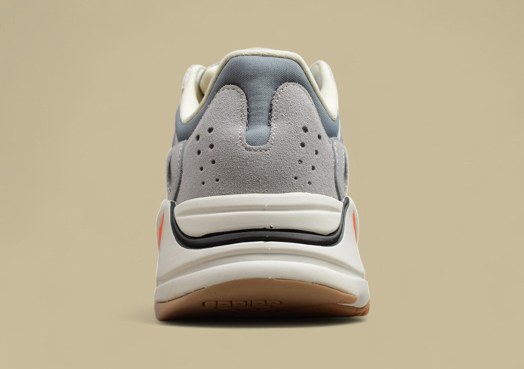 Yeezy Boost 700 "Magnet" Coconut Magnet