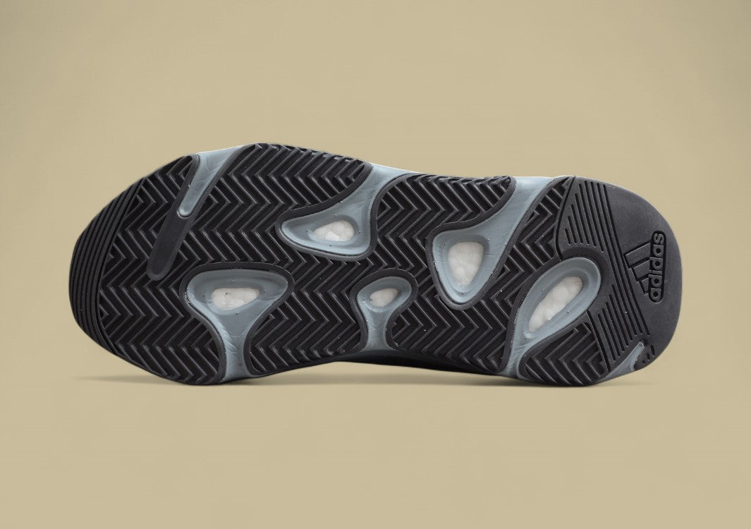 Yeezy Boost 700 V2 GT Version Coconut 700 Premium Edition