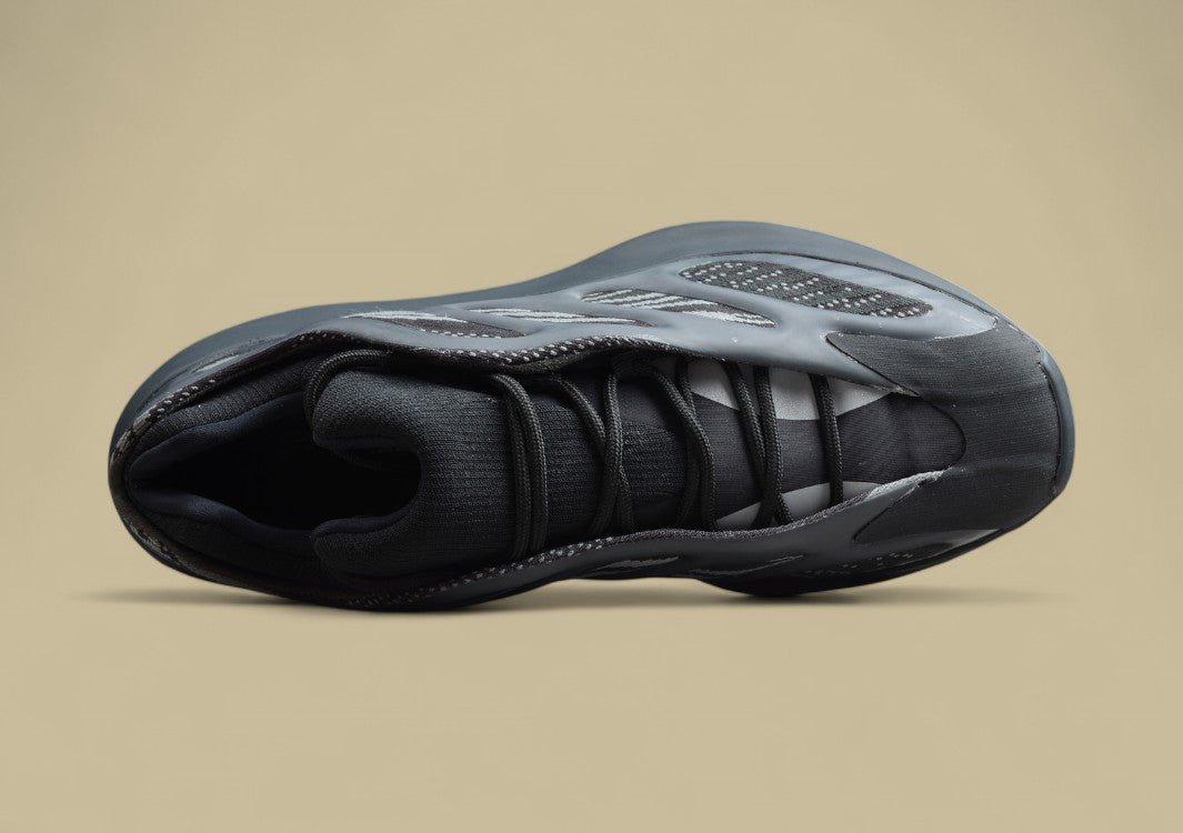 Yeezy Boost 700 V3 GZ Version Coconut 700 All Black Edition