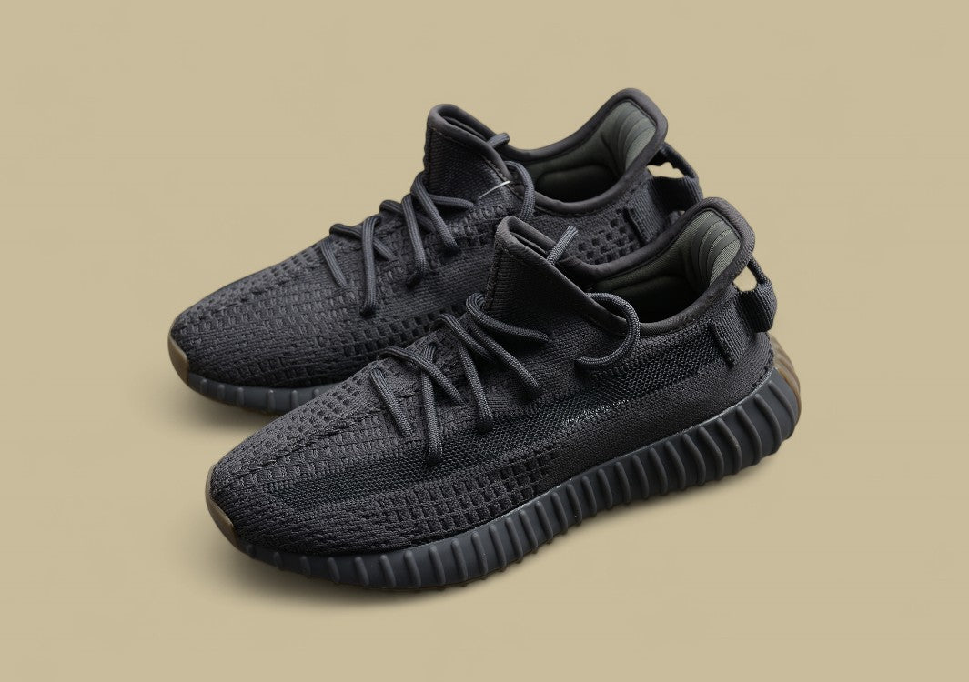 Yeezy Boost Coconut 350 Black Rubber Edition