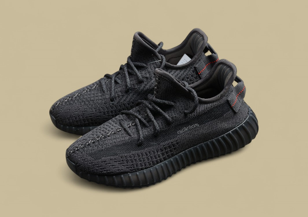 Yeezy Boost Coconut 350 Black Starry Sky Edition