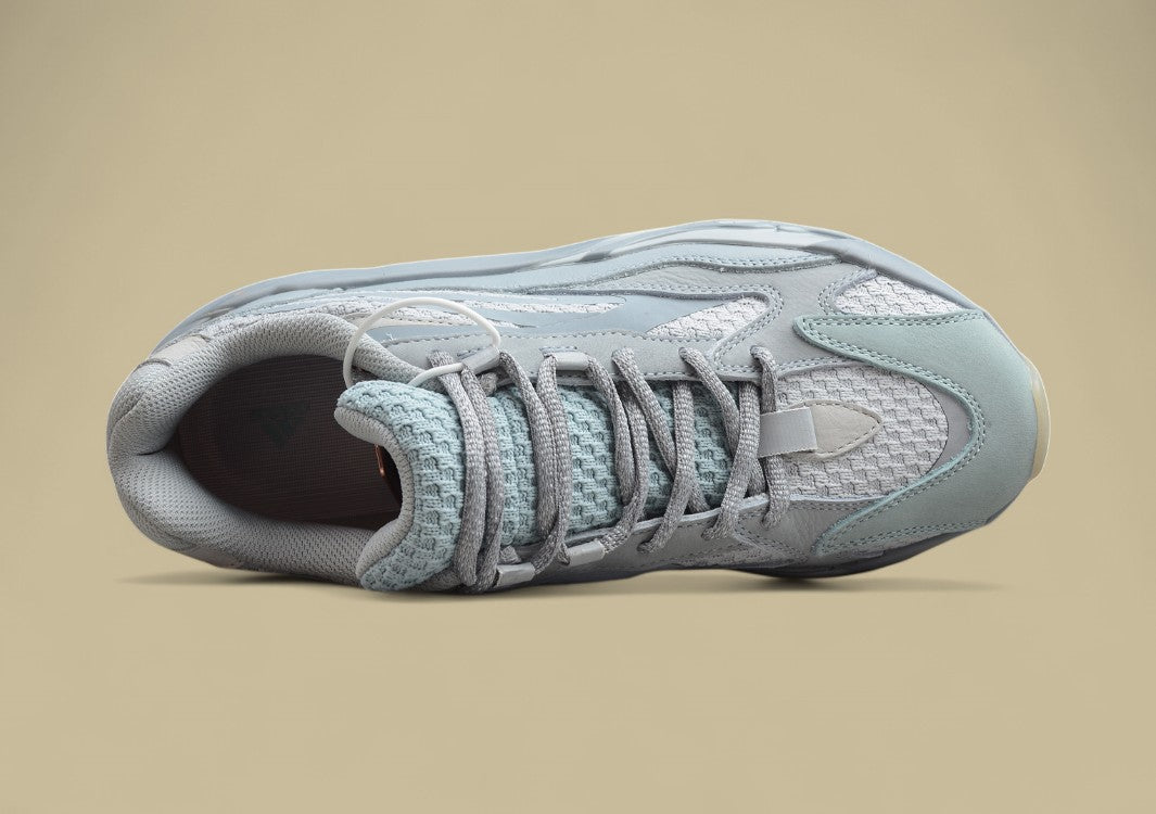 Yeezy Boost Coconut 700 Glass Grey