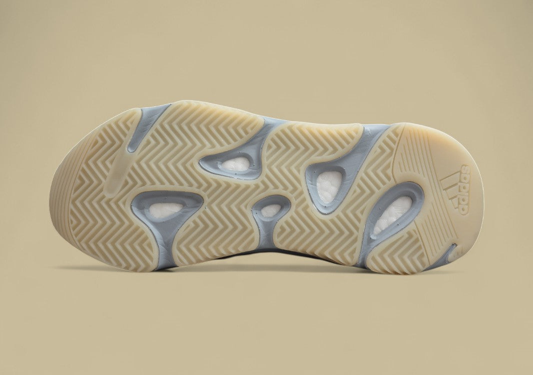 Yeezy Boost Coconut 700 Glass Grey