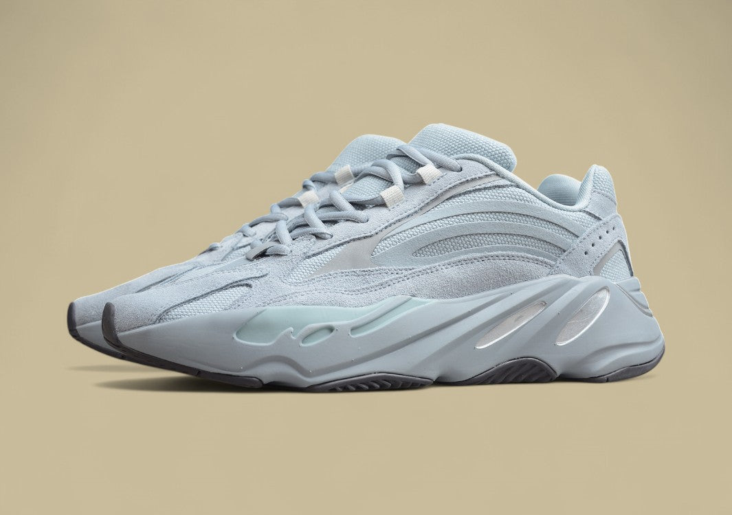 Yeezy Boost Coconut 700 V2 Grey Chunky Sneaker
