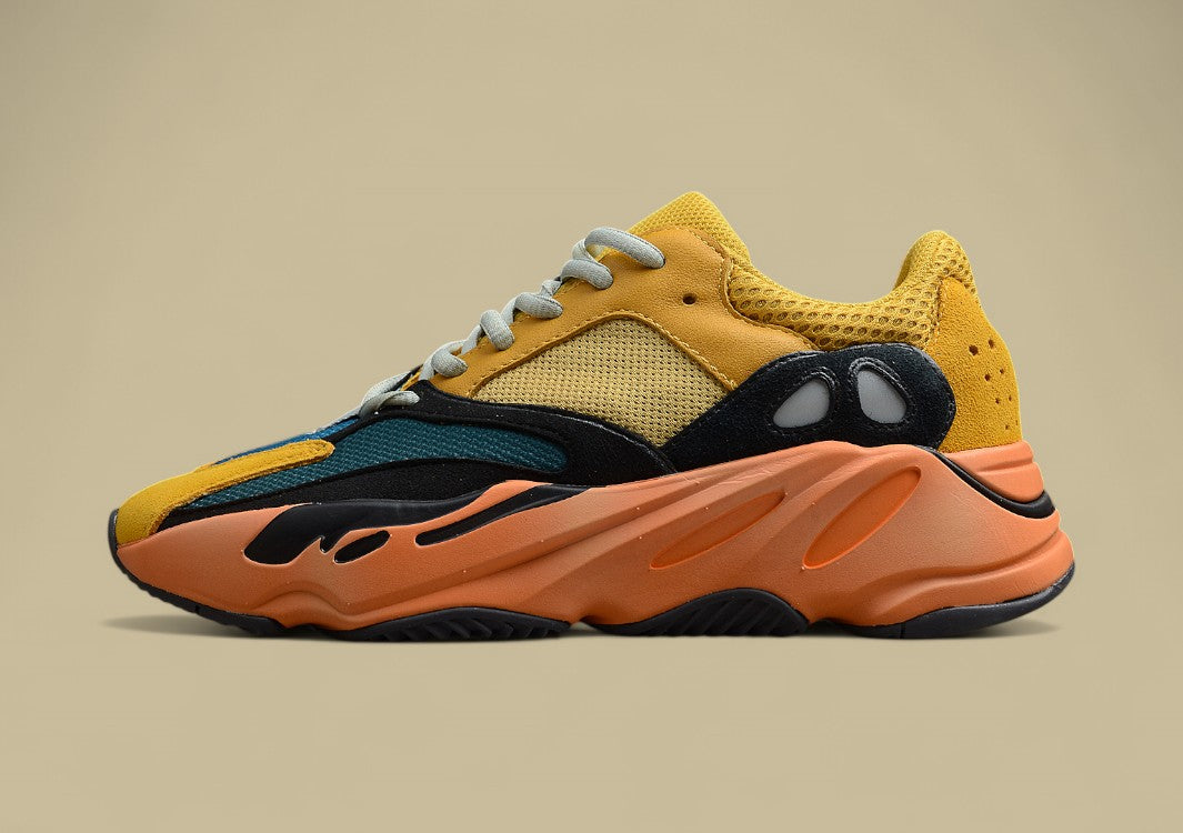 Yeezy Boost Coconut 700 V3 Alien Luminous Milky White Retro Daddy Shoes