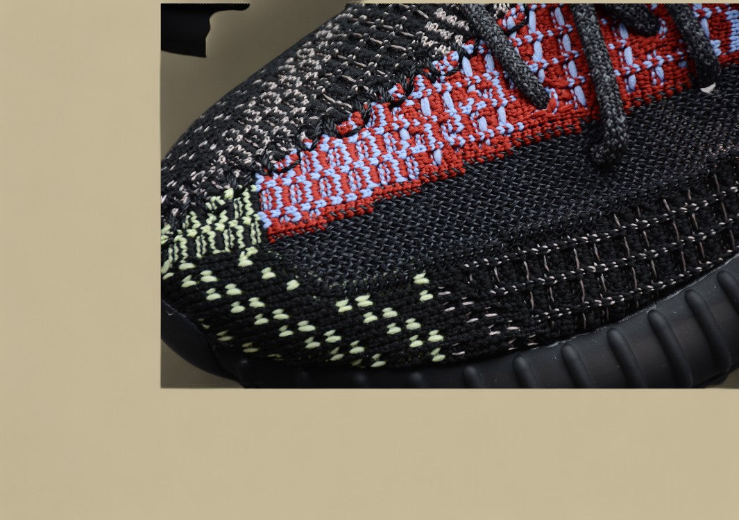 Yeezy Coconut 350 Starry Black Cost-Effective Edition