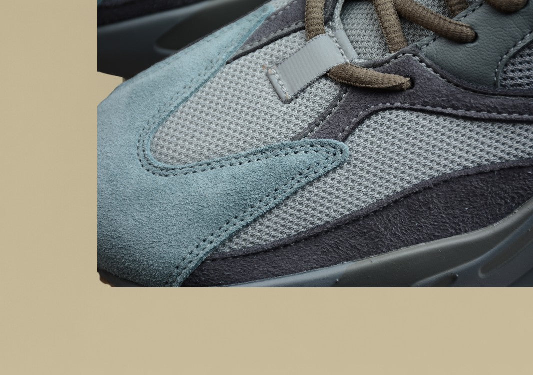 Yeezy Coconut 700 GT Edition