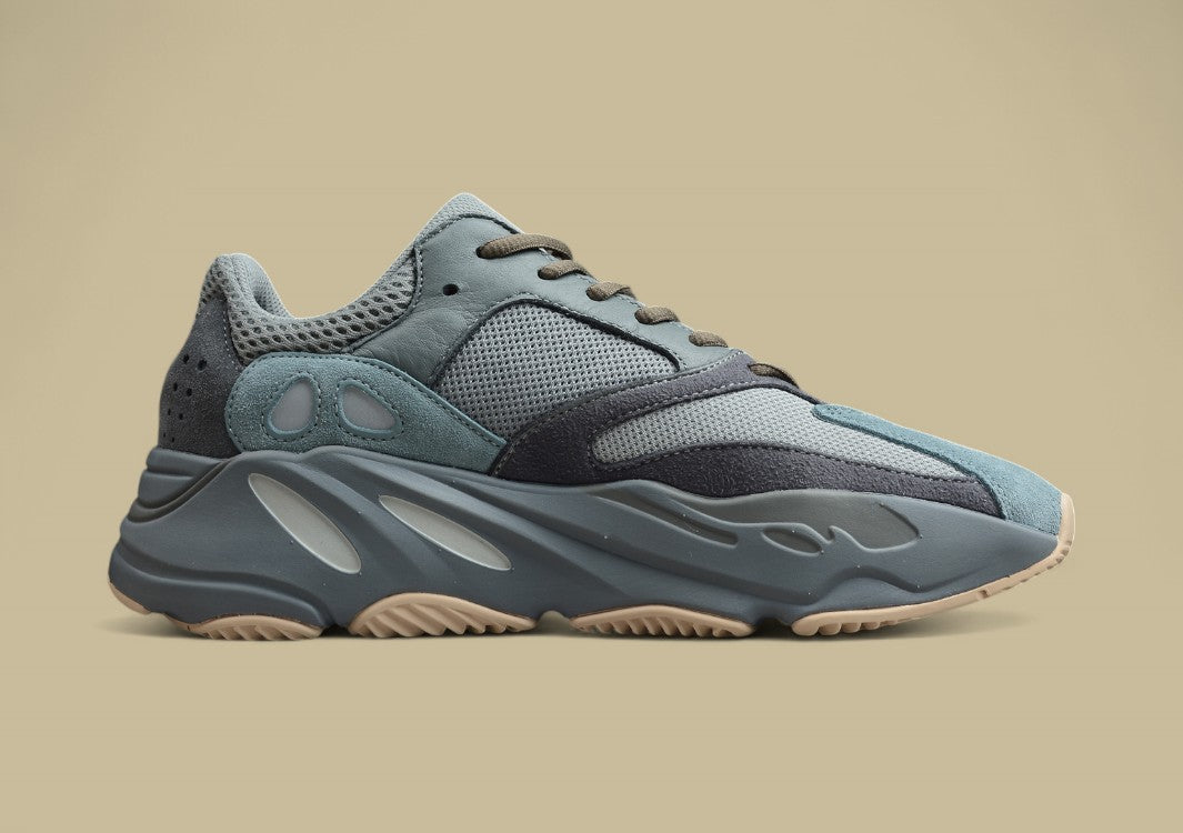 Yeezy Coconut 700 GT Edition