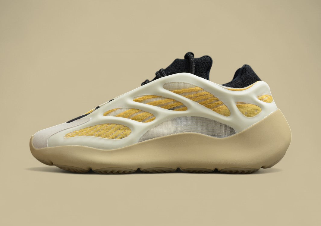 Yeezy Coconut 700 V3 "Srphym" yellow-gray