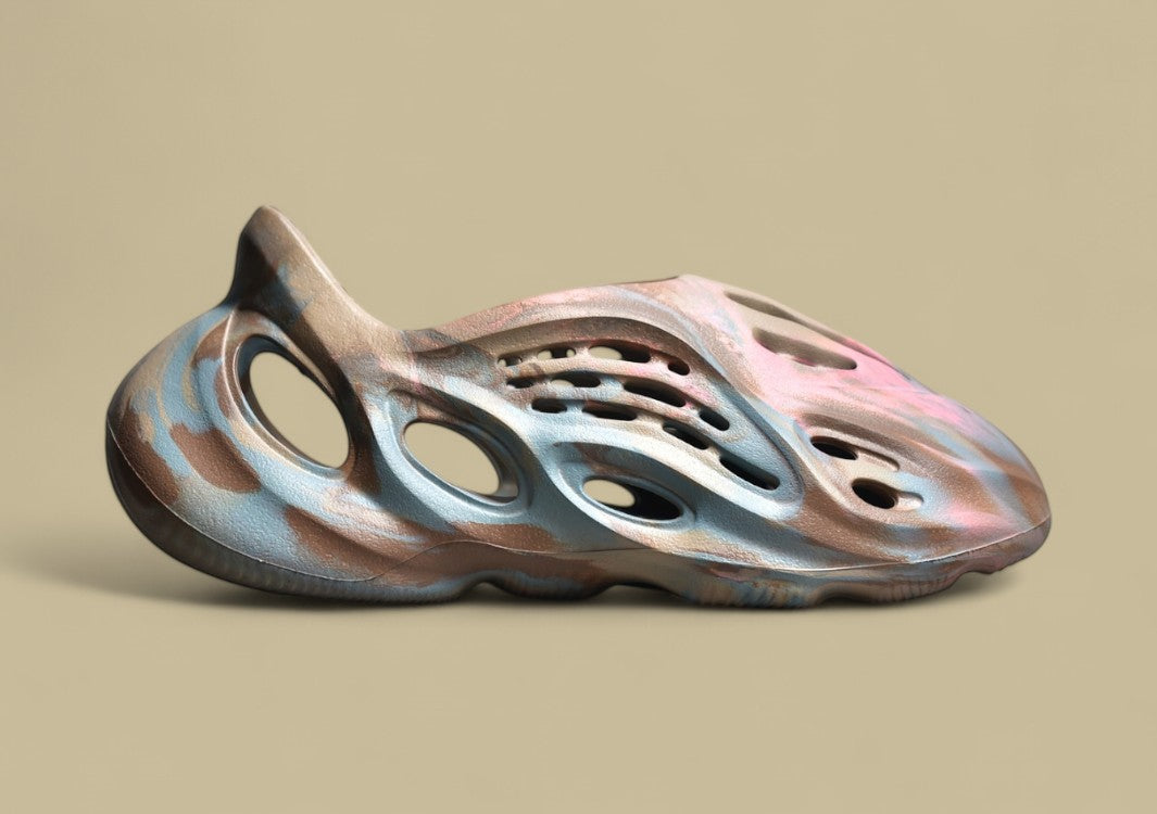 Yeezy Foam RNNR MX Sand Grey Neutral Swirls Meet Futuristic Form