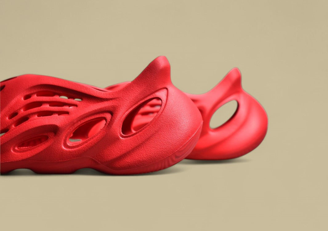 Yeezy Foam RNNR Vermillion Bold Red Meets Futuristic Design