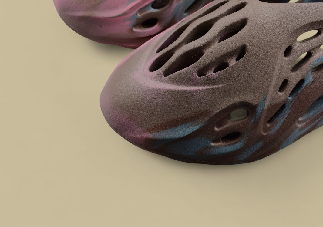 Yeezy Foam Runner MX “Sand Grey” with Ice Blue Accents