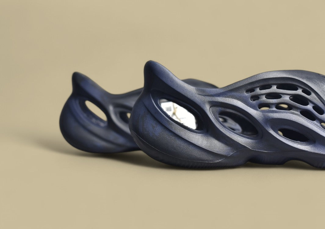 Yeezy Foam Runner Mineral Blue Elevated Depth in Iconic Comfort