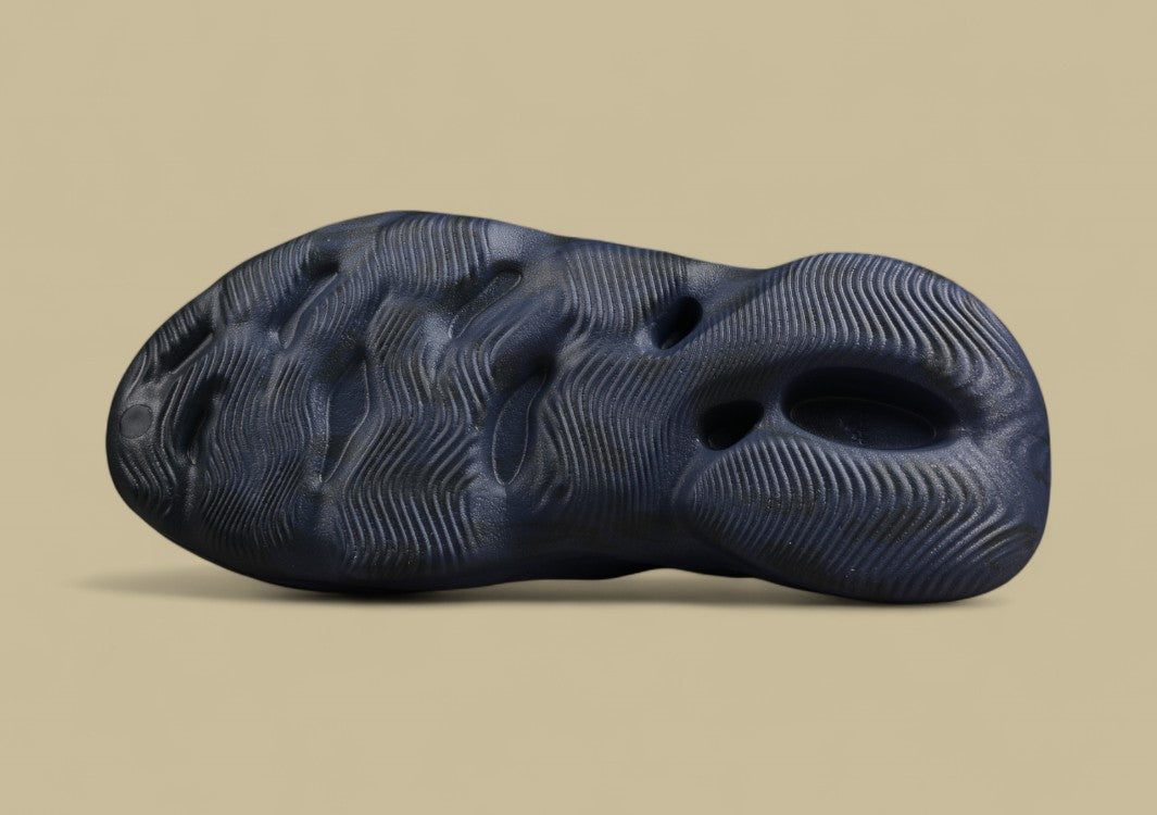 Yeezy Foam Runner Mineral Blue Midnight Blue