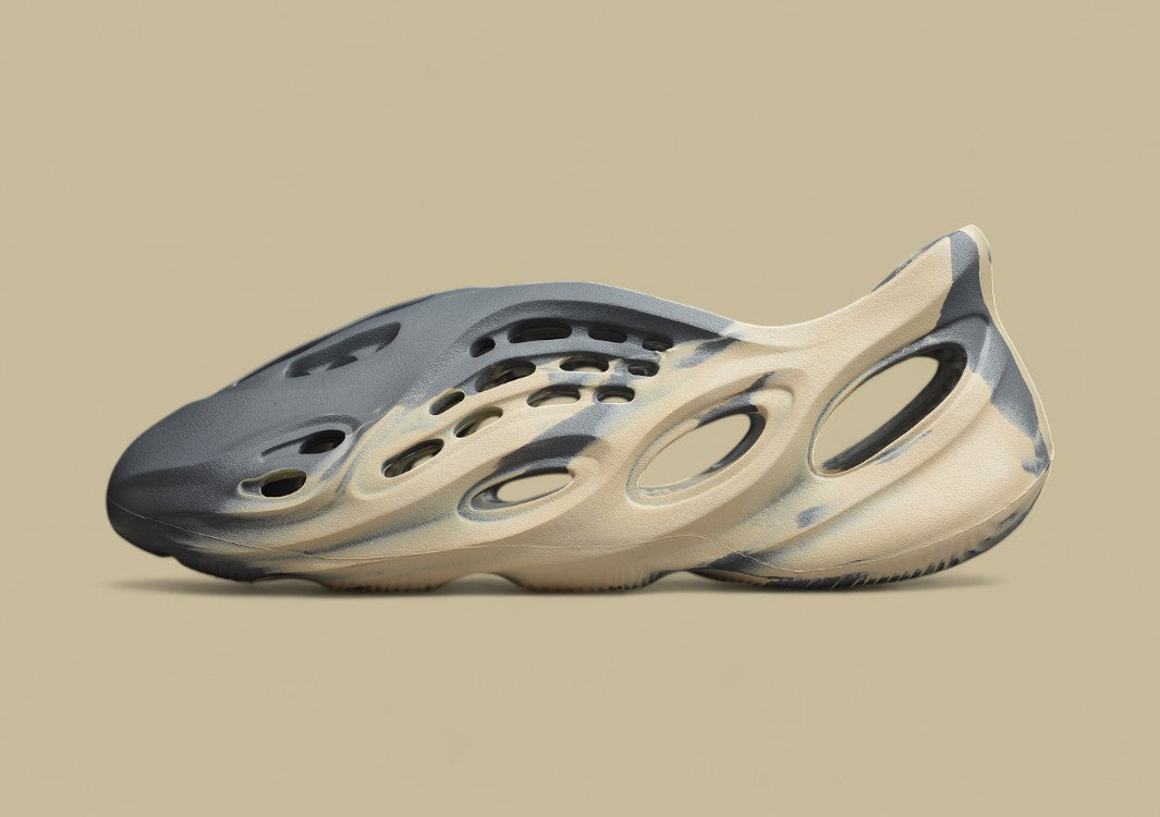 Yeezy Foam Runner "Moon Grey" Lightweight Ventilated Design
