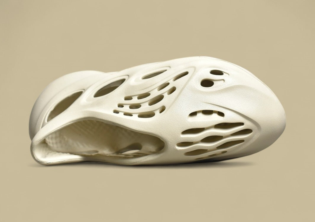 Yeezy Foam Runner Sand Effortless Style in a Timeless Neutral