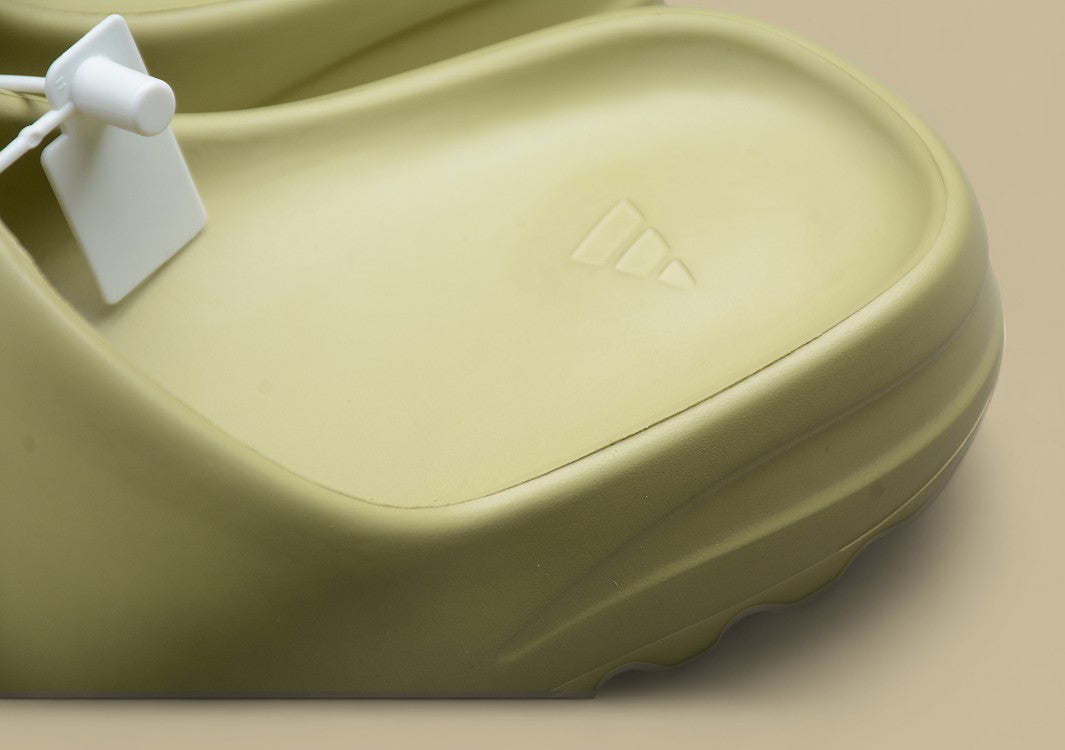 Yeezy Slide Bean Green Coconut Slippers