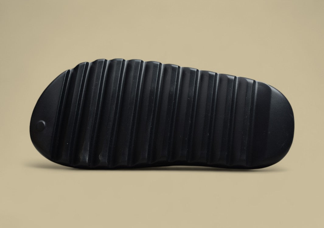 Yeezy Slide Coconut Slippers Black