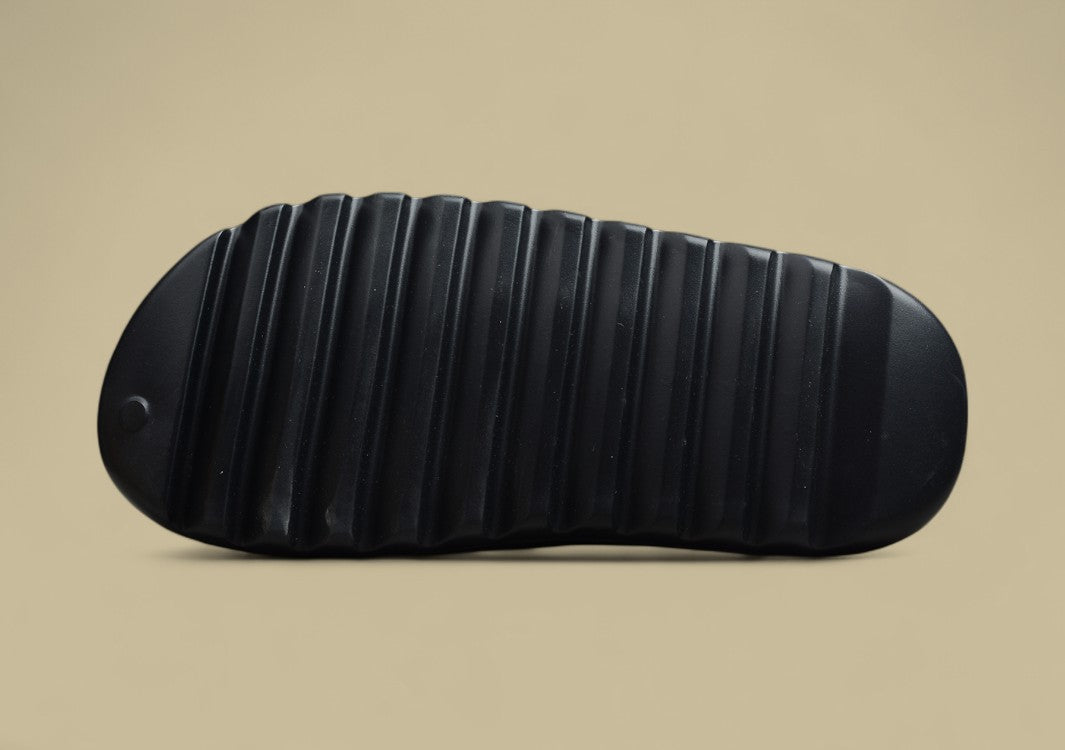 Yeezy Slide Coconut Slippers Black