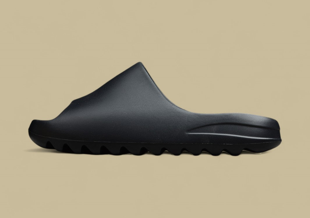 Yeezy Slide Coconut Slippers Black