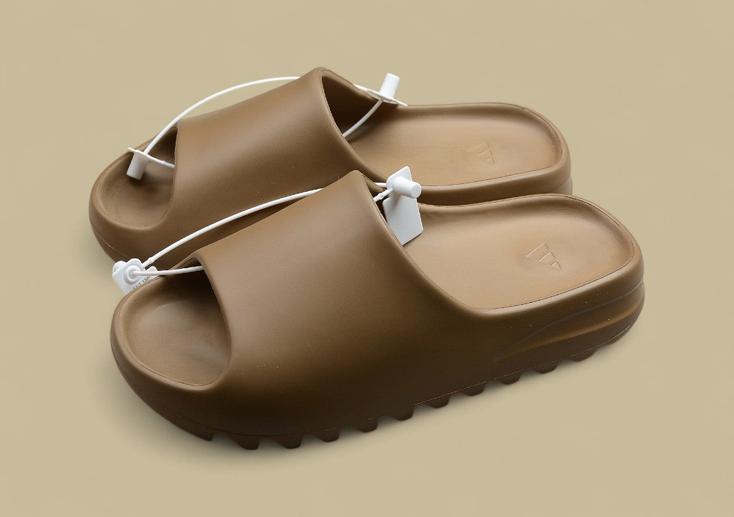 Yeezy Slide Coconut Slippers Dark Brown