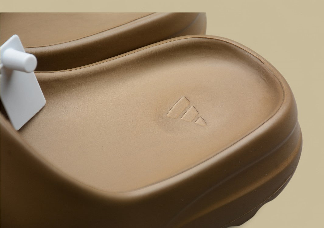 Yeezy Slide Coconut Slippers Dark Brown