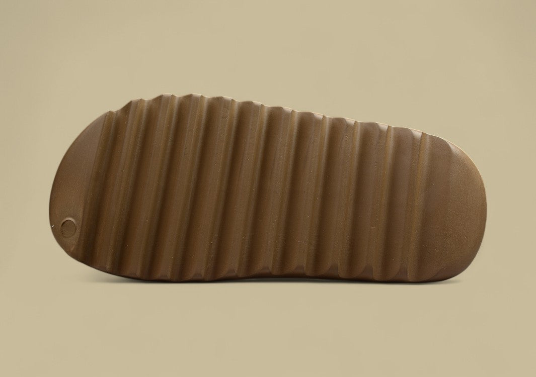 Yeezy Slide Coconut Slippers Dark Brown