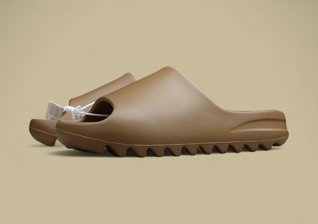 Yeezy Slide Coconut Slippers Dark Brown