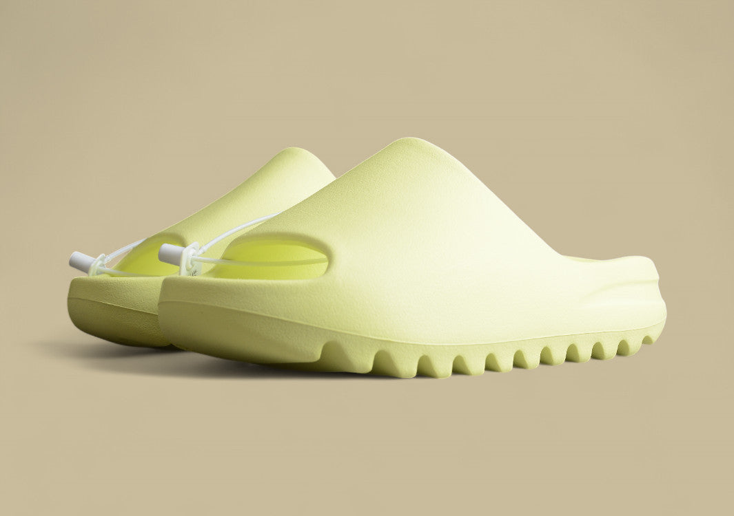 Yeezy Slide "Glow Green" Trendy Slippers Fluorescent Green Grainy Matte Coconut Half-slipper