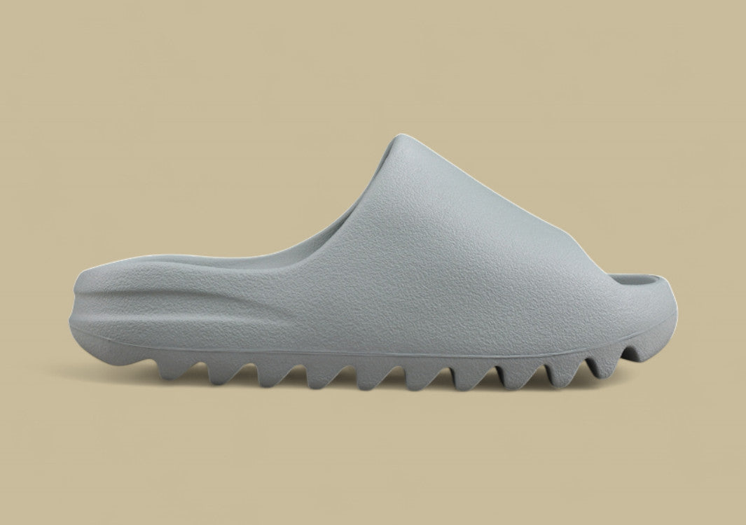 Yeezy Slide "Resin" Kanye once again collaborates with Yeezy slippers
