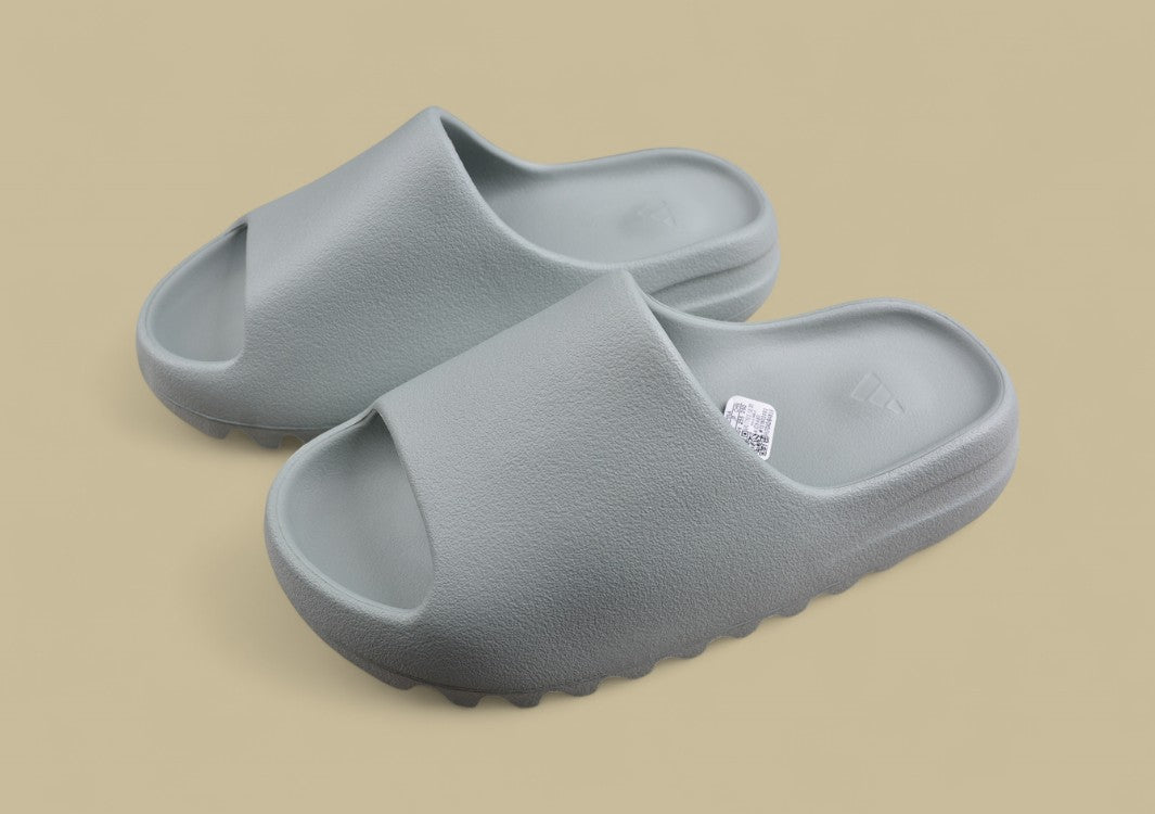 Yeezy Slide "Resin" by Kanye West – Minimalist Comfort